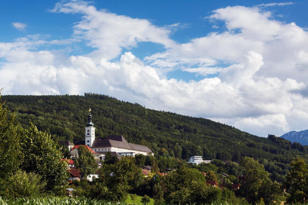 Oeko Feriendorf Schlierbach Экстерьер фото