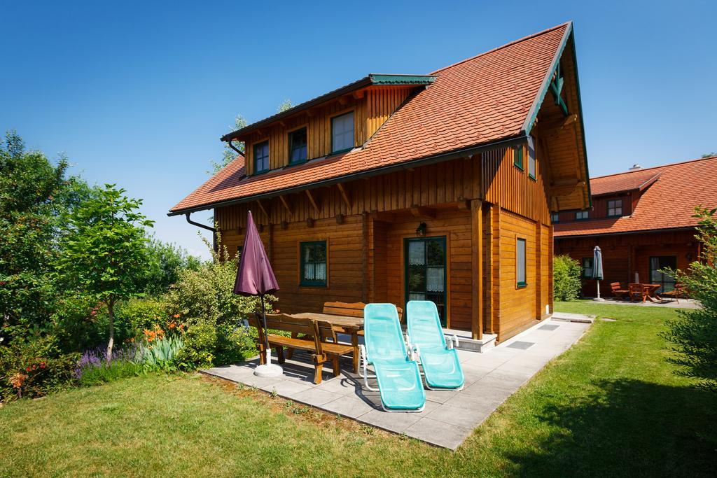 Oeko Feriendorf Schlierbach Экстерьер фото